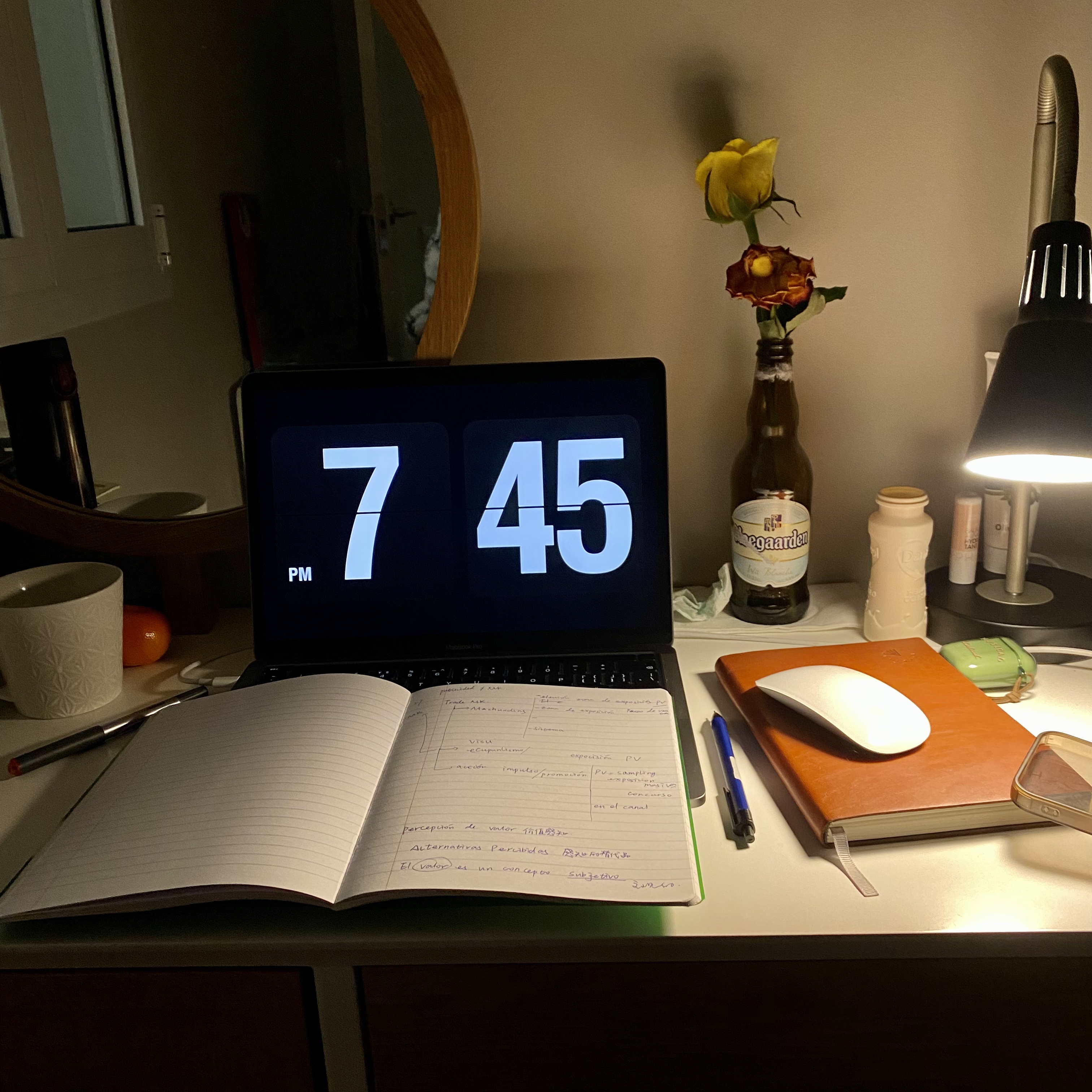 How to Write a Strong Topic Sentence for Any Essay (With Examples)